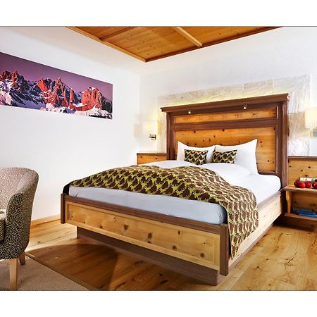 Hotel Olympia Ischgl Exteriör bild