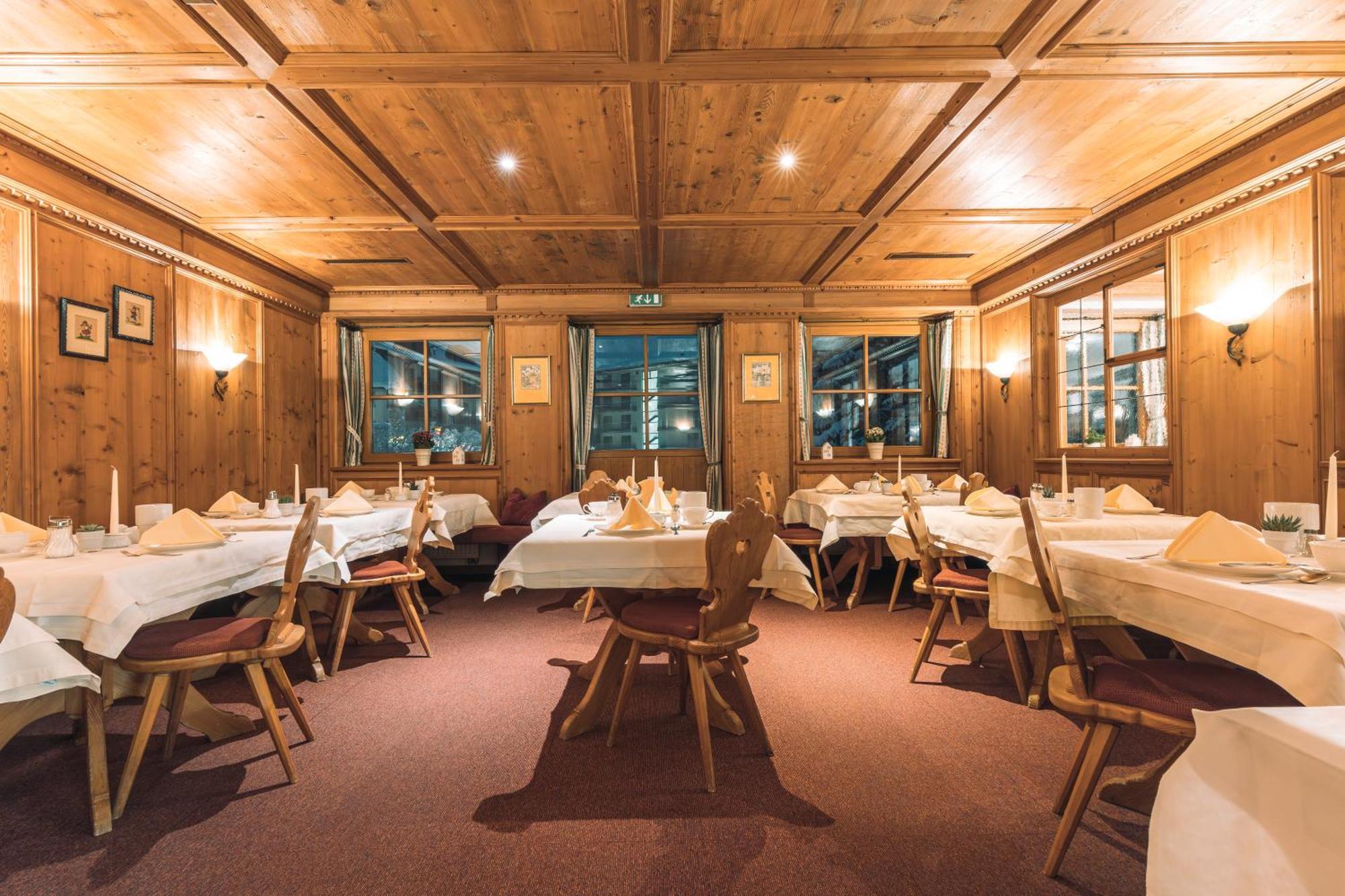Hotel Olympia Ischgl Exteriör bild