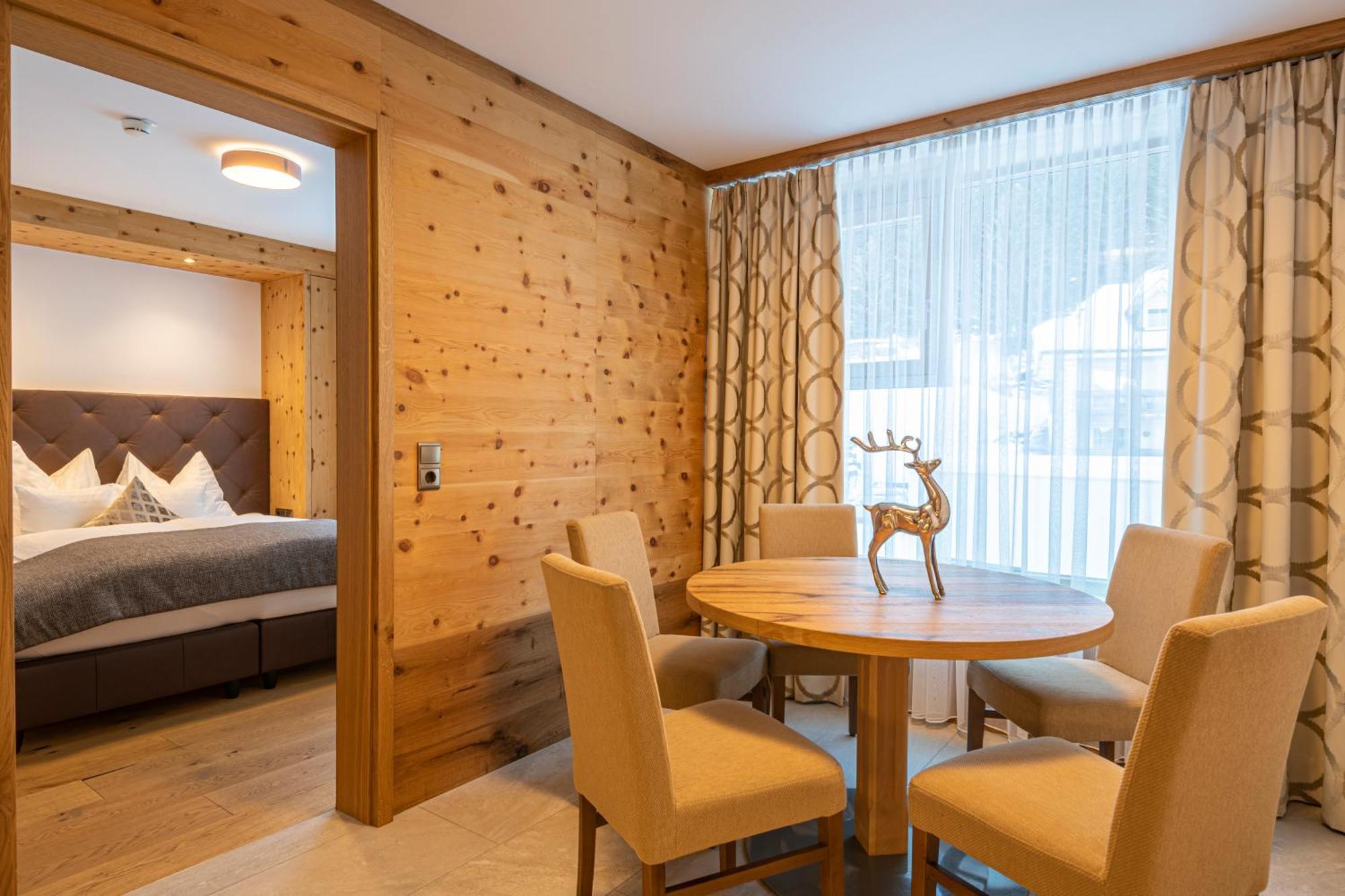 Hotel Olympia Ischgl Exteriör bild